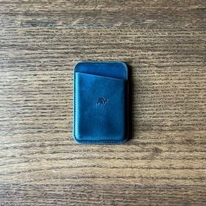 Bullstrap Leather MagSafe Wallet